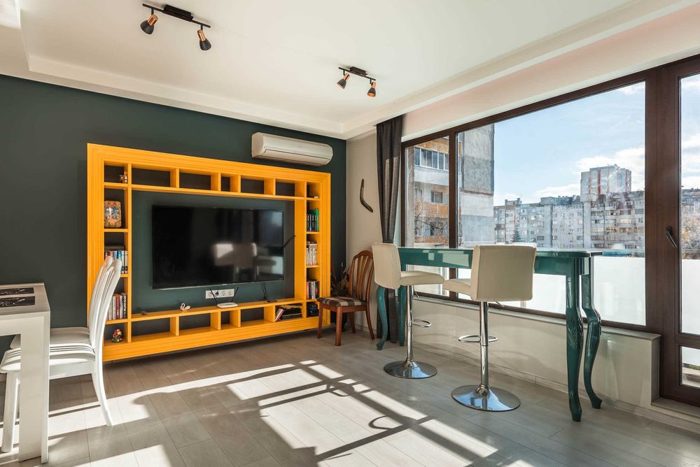 Продава се Тристаен апартамент в Варна, Левски - 107 кв.м за 2050 €/кв.м - Снимка #4