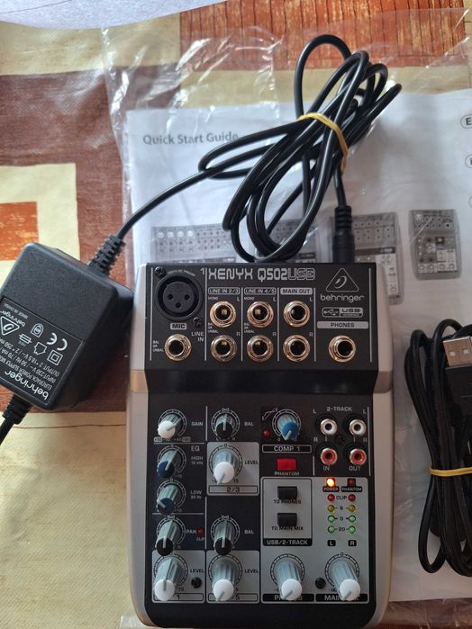 Аудио Миксер Behringer XENYX Q502USB