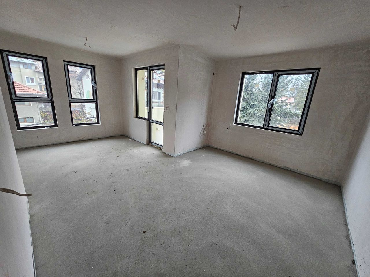 Дава се под наем Двустаен апартамент в Велинград - 68 кв.м за 68000 € - Снимка #1