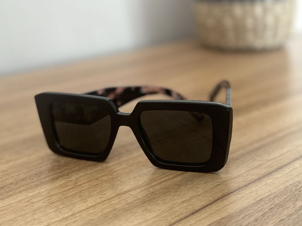 Оригинални очила Prada от Opticlasa