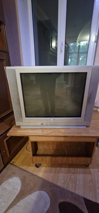 Продам два телевизора