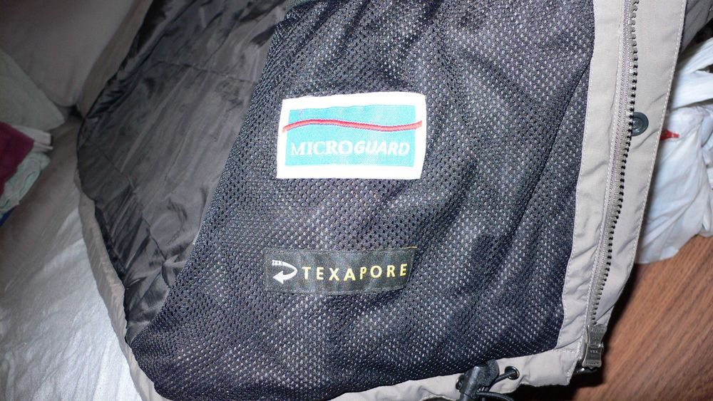 Яке: JackWolfskin+Texapore: S. Дънково: Calvin Klein Jeans. Оригинали!