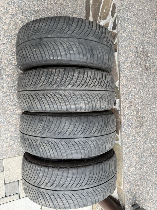 Anvelope Michelin Alpin iarna 235/45 r18