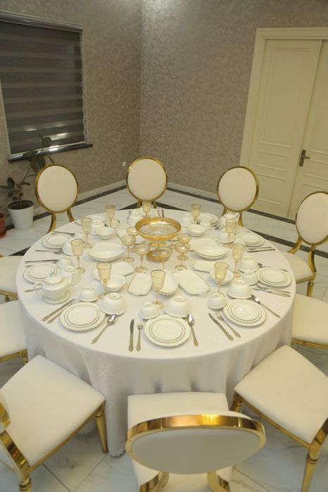 Prakat ,stol, stul,pasuda