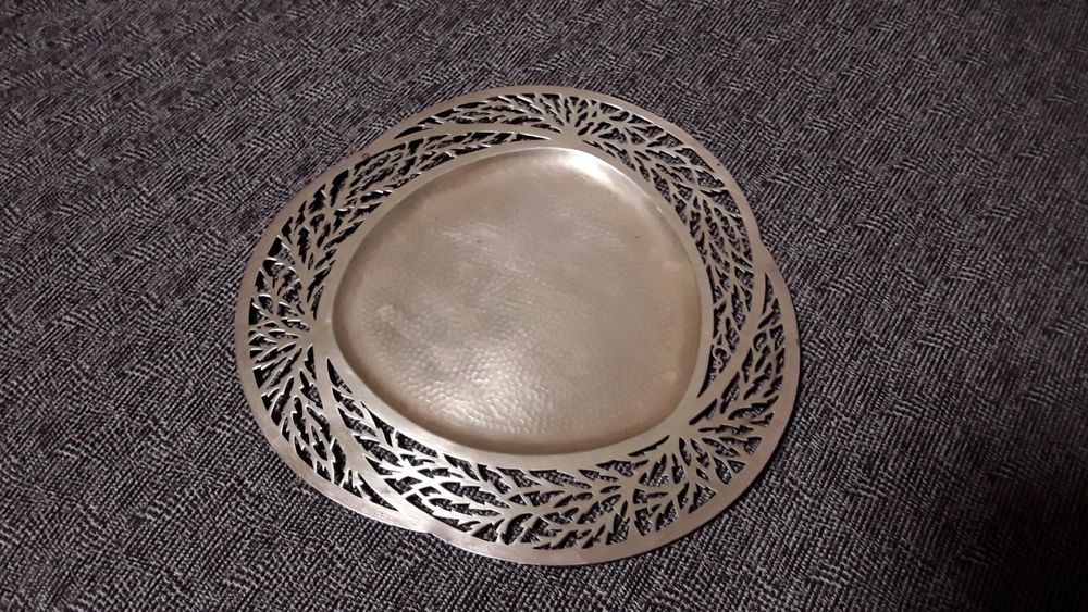 Tăviță de cafea model unic si deosebit 26 cm