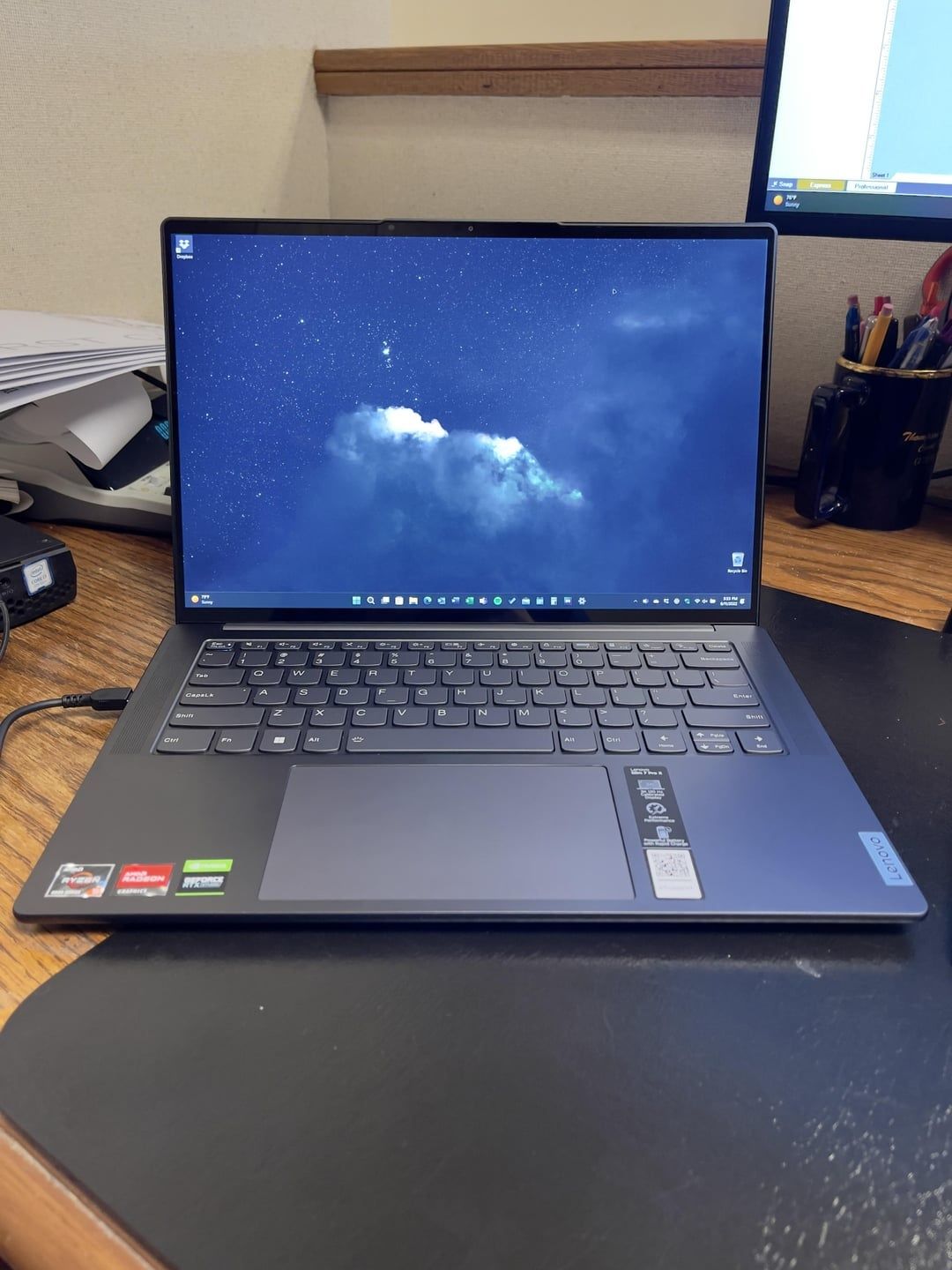 Lenovo Slim 7 Pro X Ryzen 7 6800HS + RTX3050 16/1TB