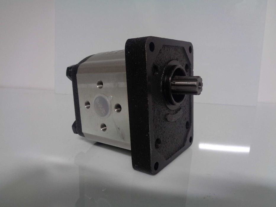 Pompa Landini 1000 1000 DT vigneti Class Dominator  Massey 3539857M91