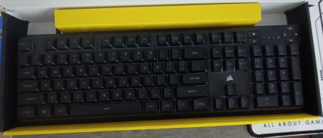 Tastatura corsair