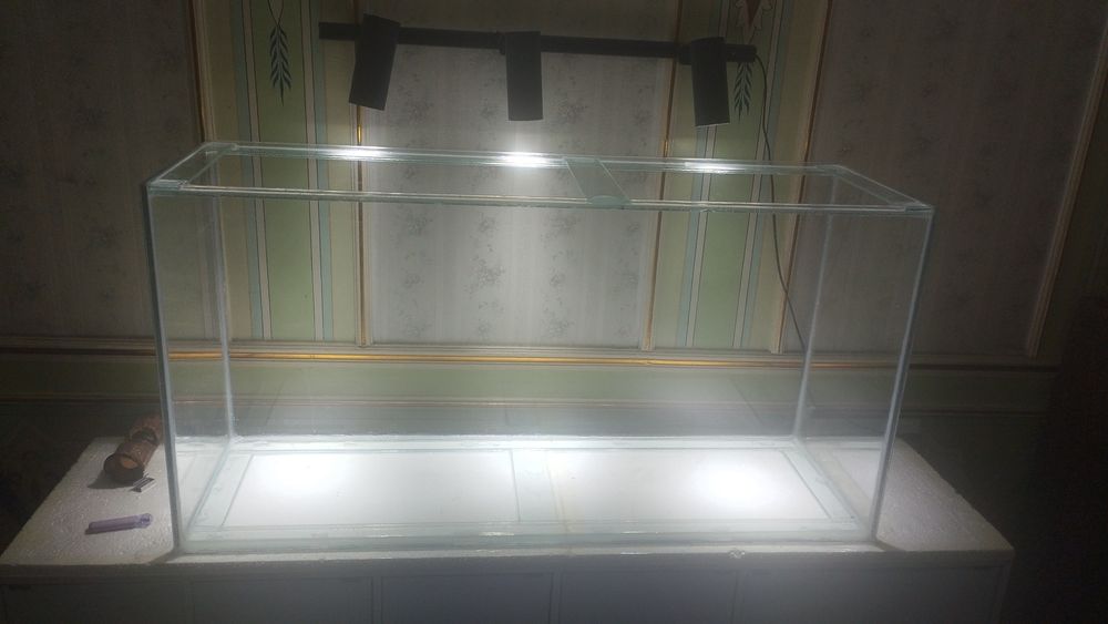 Xrustalniy akvarium440 litr