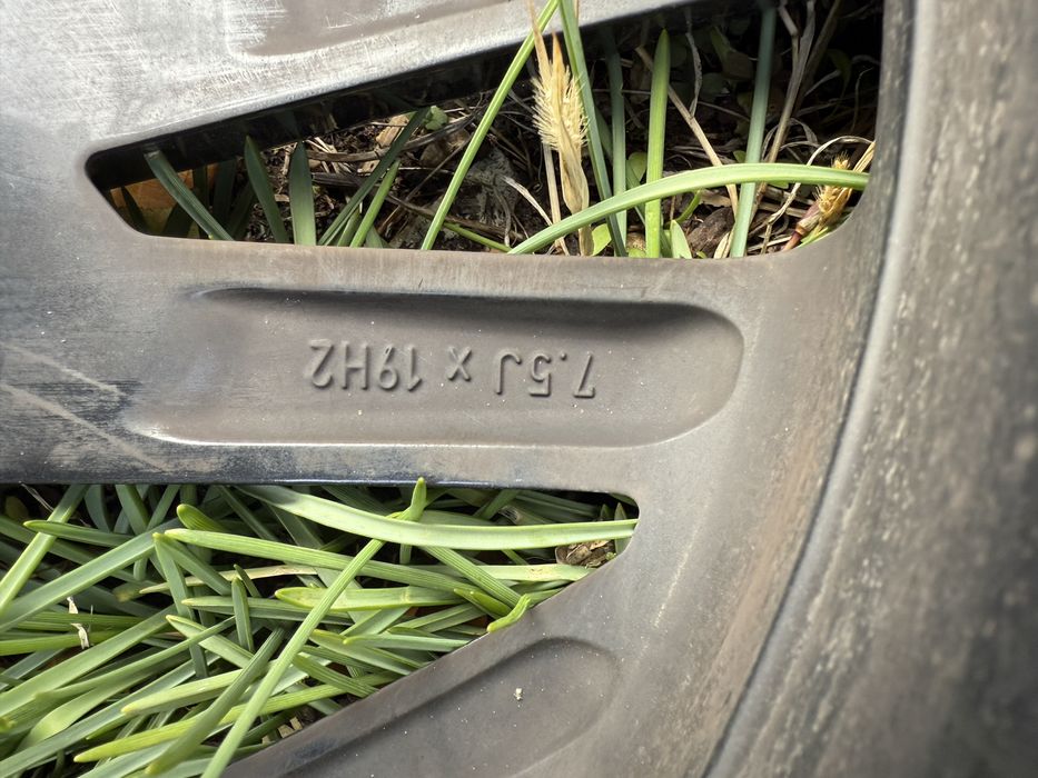 Jante tucson 2019,jantele se prezinta intr-o stare foarte buna,nu sunt