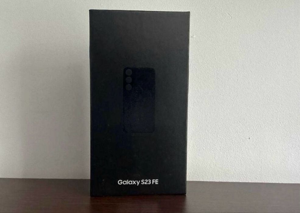 Samsung Galaxy S23 FE 5G; Graphite; Sigilat