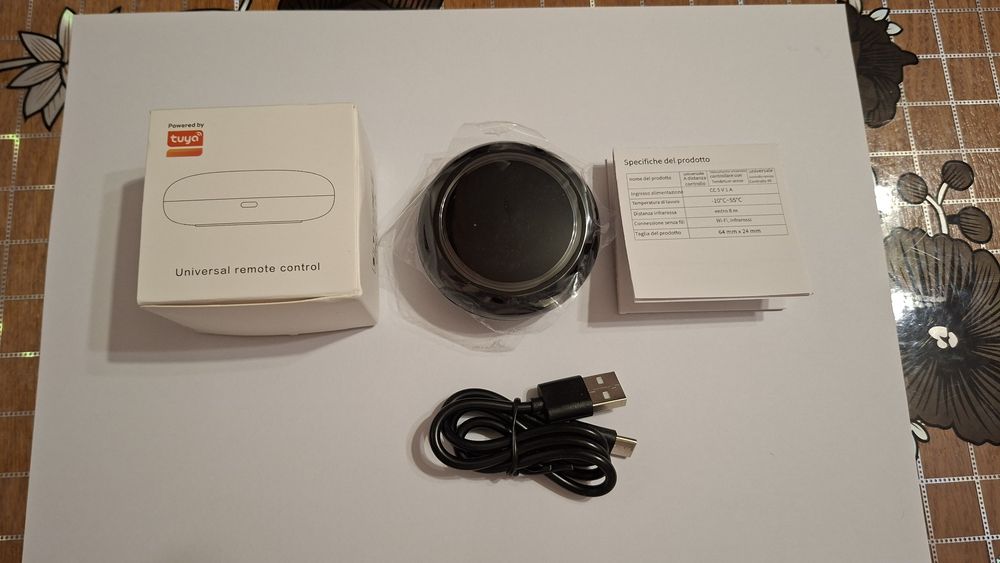 Telecomandă universală IR smart Tuya / Smart Life