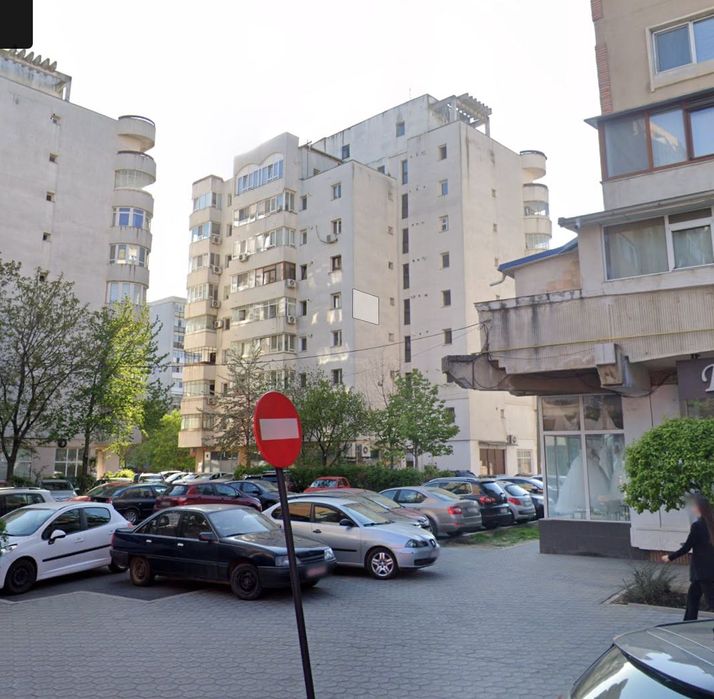 Apartament 4 camere, 3 balcoane, 2 bai, Billa / Gara