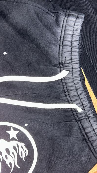 Compleu hellstar nou nout vine si cu pungile de la compleu