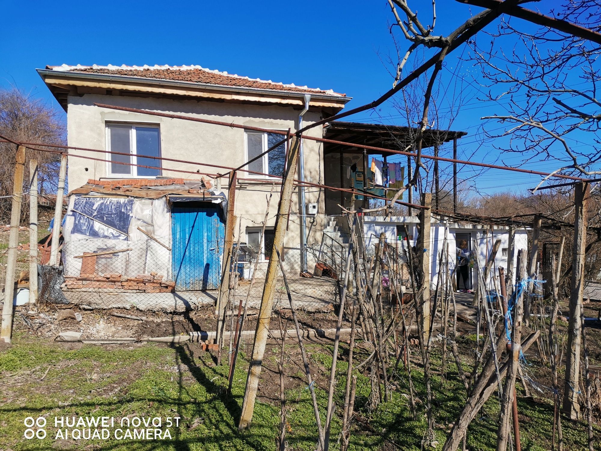 Продавам къща в село Калчево