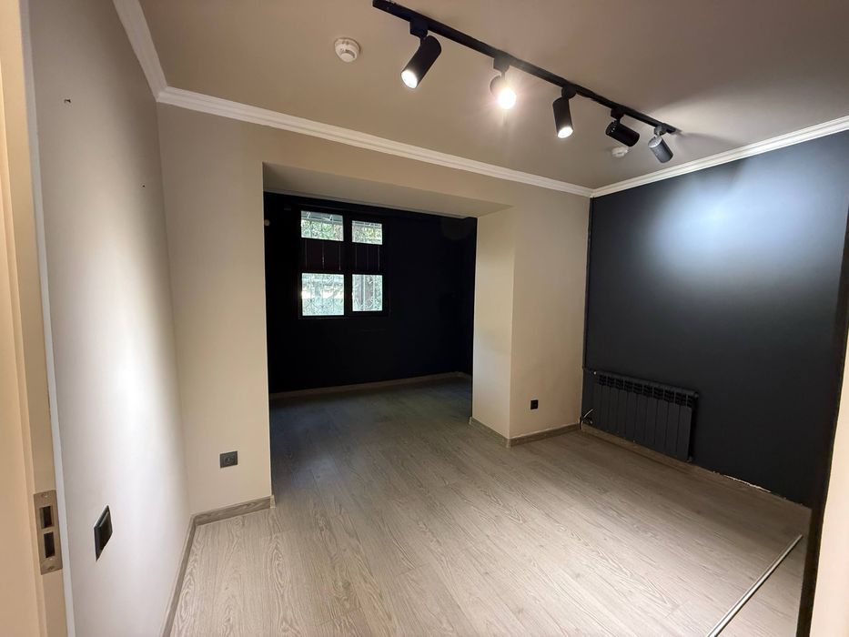 Продаётся нежилое помещение