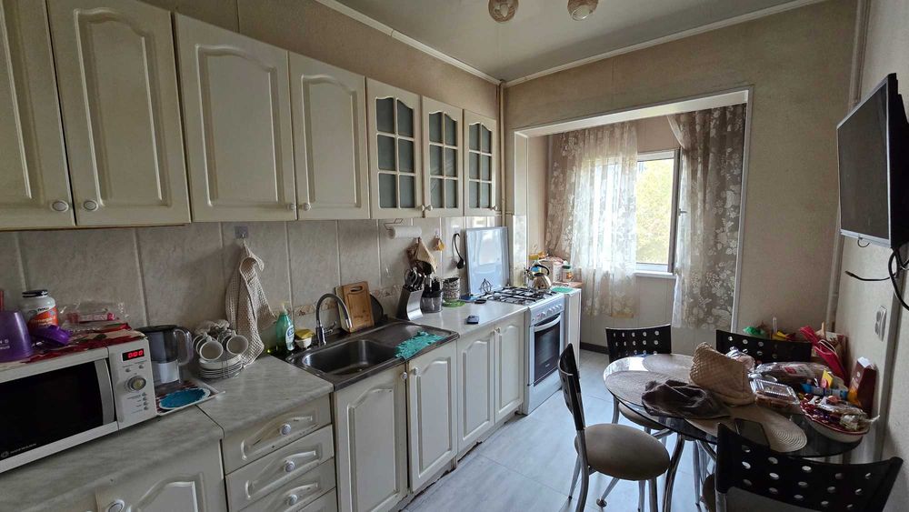 ГУВД, Садык Азимова, ГУВД корзинка 145 школа 3/6/9 73м 2