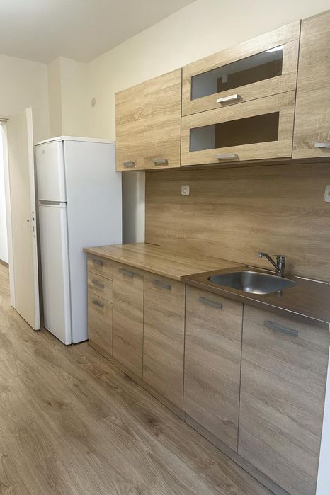 Дава се под наем Двустаен апартамент в Пловдив, Кършияка - 63 кв.м за 408 € - Снимка #2