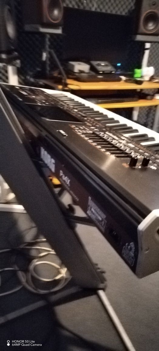 Korg pa4x,Като нов.
