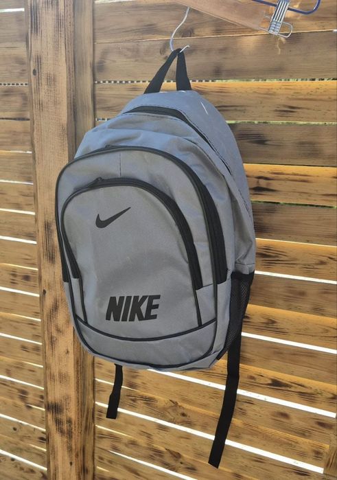 Rucsacuri școală încăpătoare