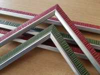 Профили за рамки на едро сребро зелено червено ПВЦ х 3лв линеен метър