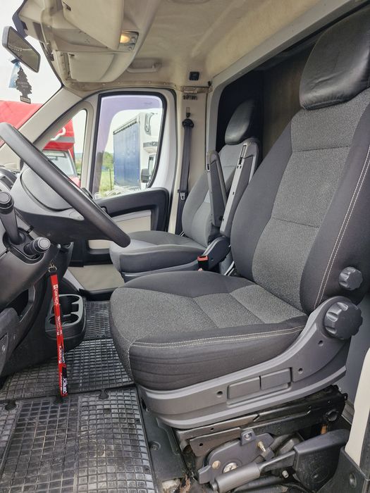 Fiat ducato twin cab cu Lift iveco daily Renault Renault sprinter
