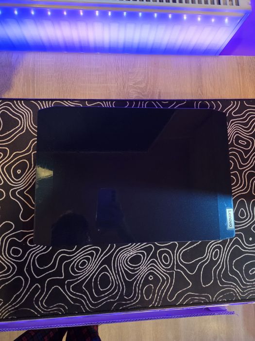 Vand laptop gaming Lenovo ryzen 5 4600H, gtx 1650 ti