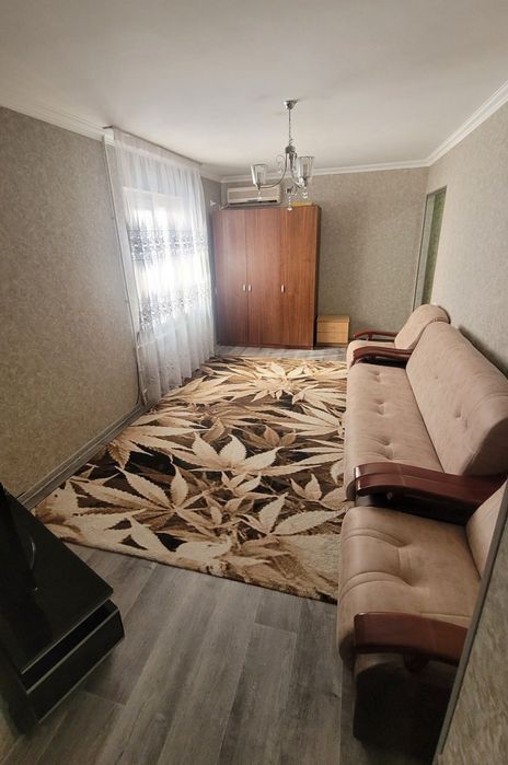 БАЛКОН 2×6, 42м², Чиланзар 24 квартал, Продаётся квартира!