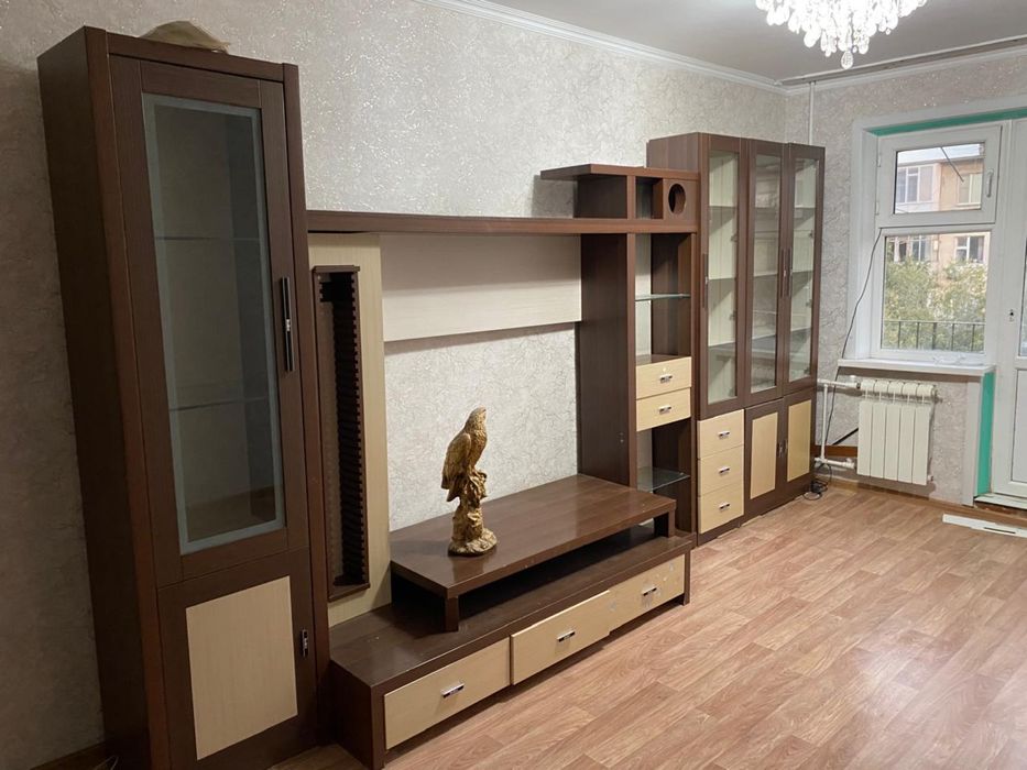 Продам шкаф под телевизор