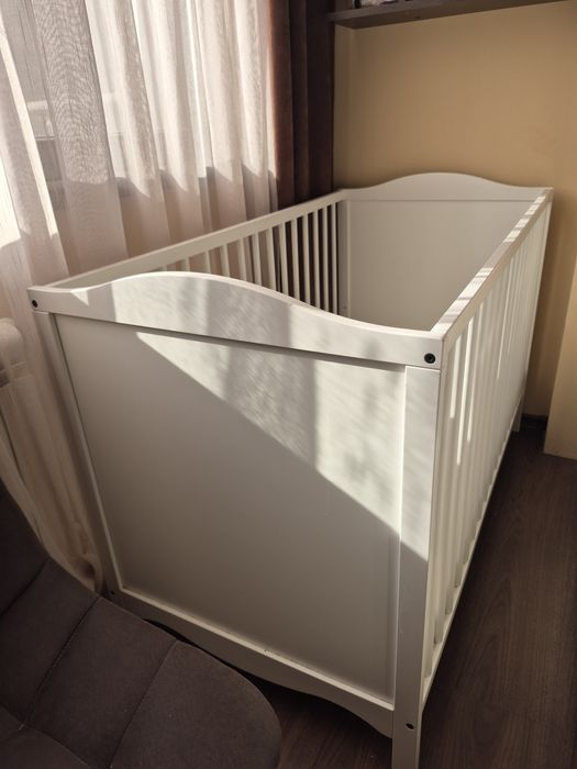 Бебешка кошара икеа + матрак и подарък 120/60