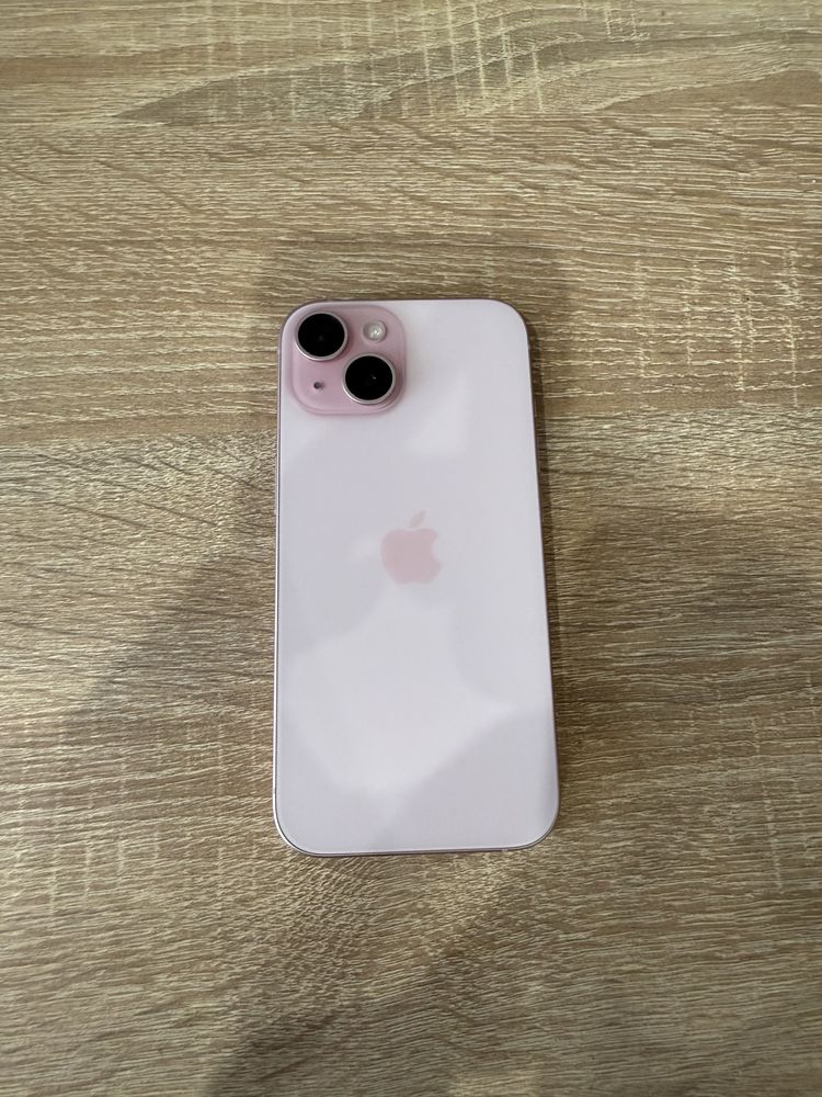 iPhone 15 Pink 128GB С Гаранция