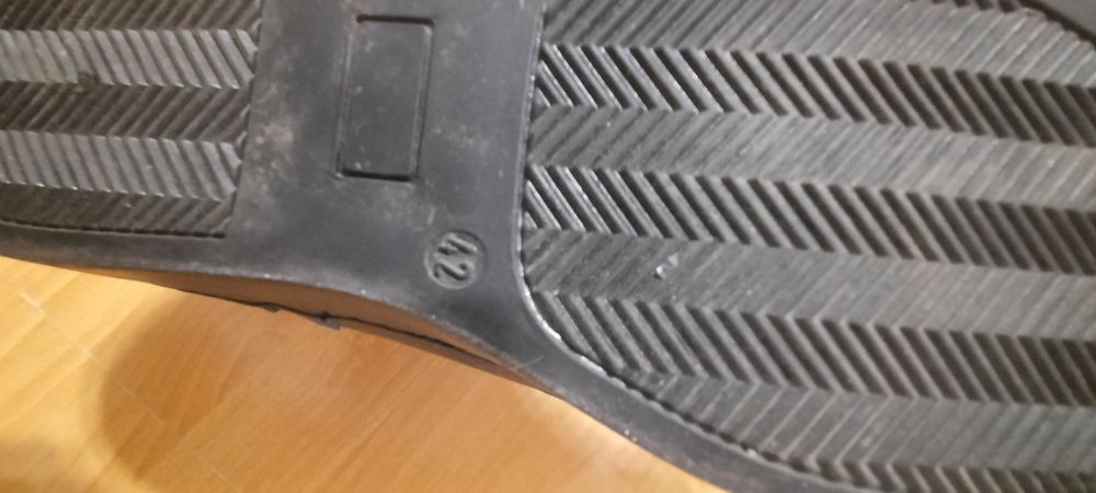 Боти на Колев и Колев