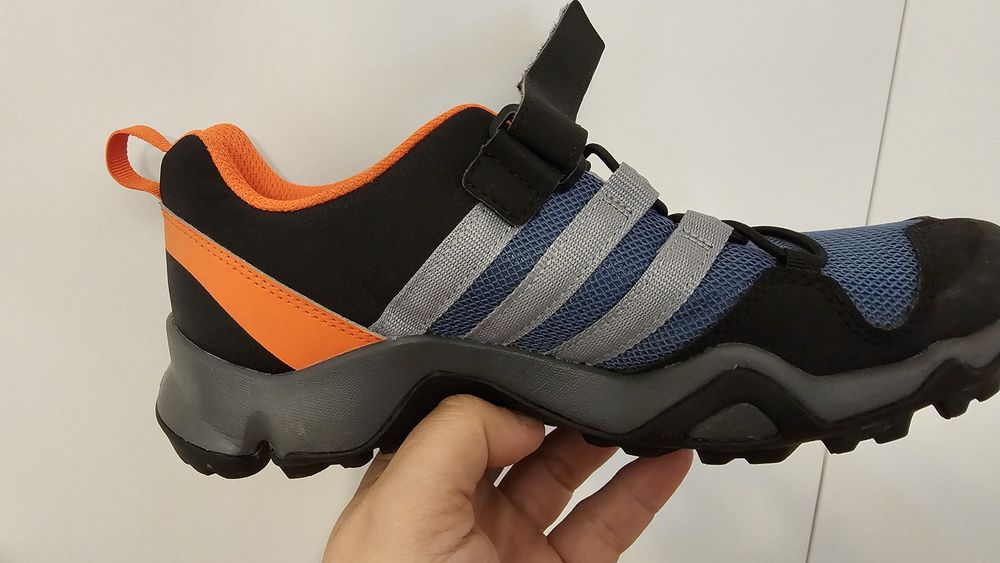 adidass terrex marimea 36 cs noi