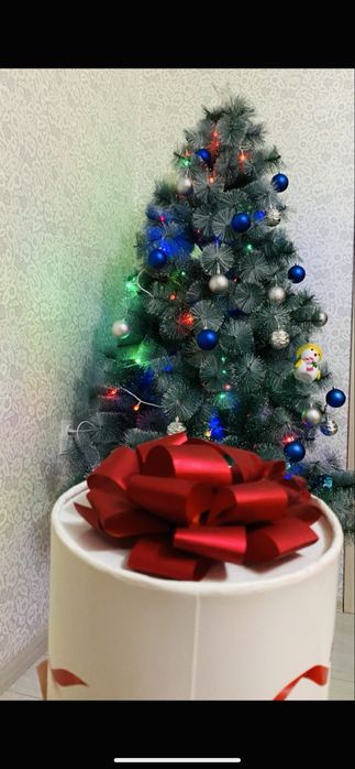 Елка высота 2 метра