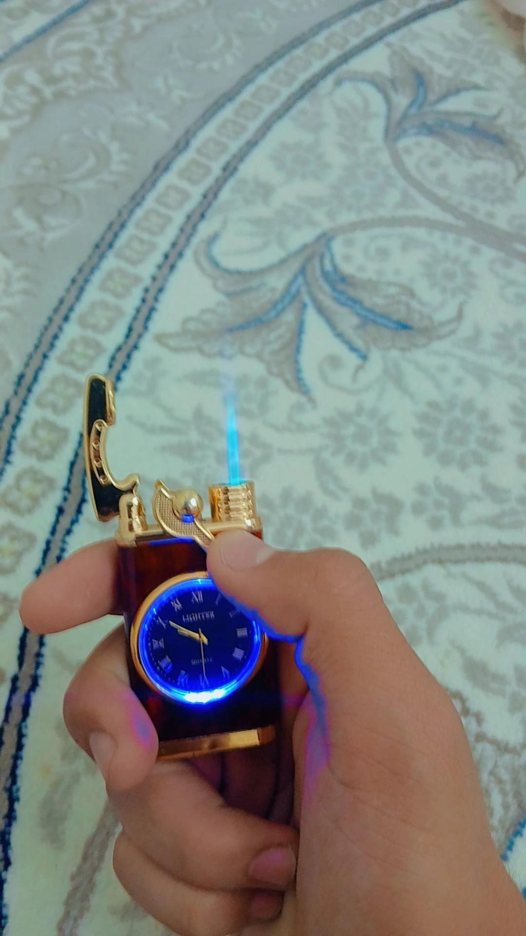 Jajigalka LIGHTER QUARTZ  holati idiyal  sogoti arginal ishlidi