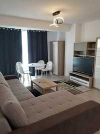 Apartament cu două camere de închiriat