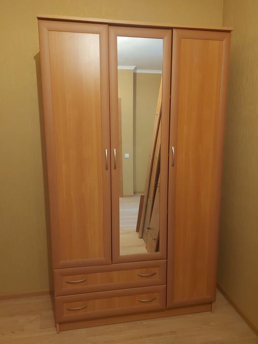 Продам шкаф в отличном состоянии!