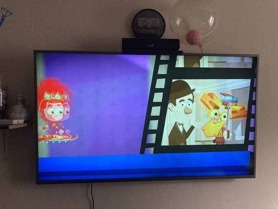 Продам телевизор смарт тв большой