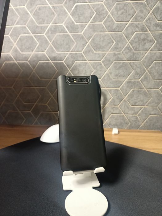 Смартфон Samsung A80