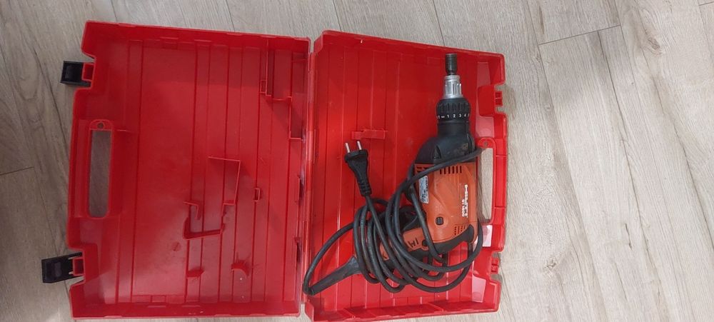 Filetanta rigips hilti 1800