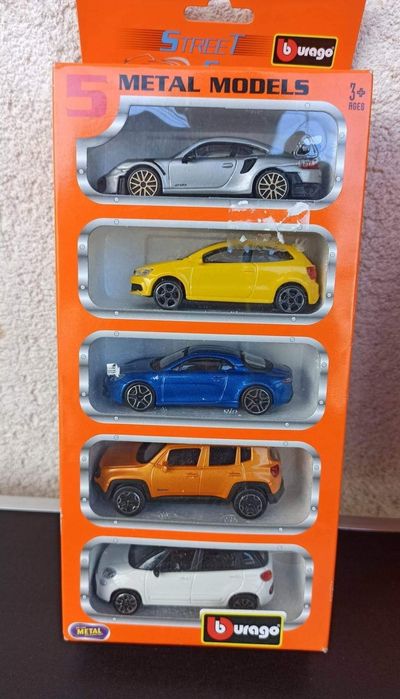 Burago masini masinute stradale colectie jucarie copii

80 lei