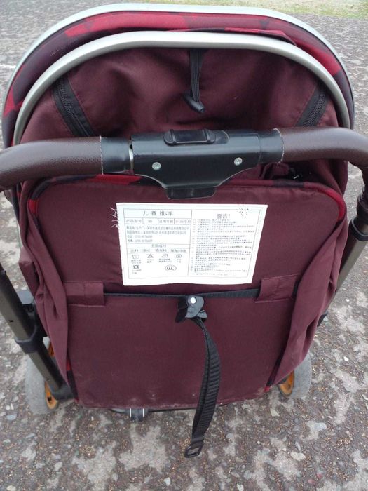 Коляска прогулочная