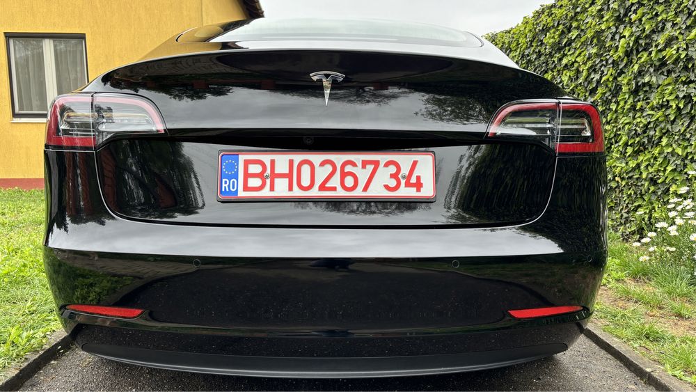 Tesla model3 Standard Range Plus