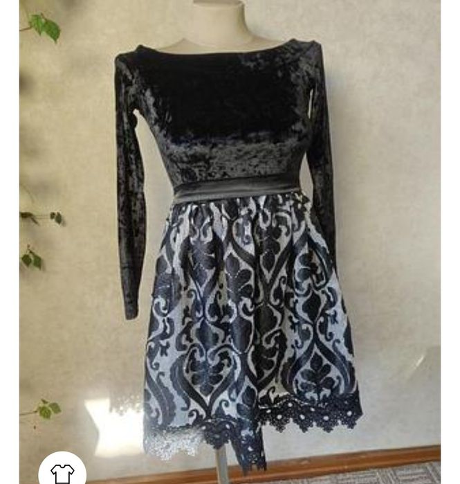 Haine de damă ,rochite ,fuste  M