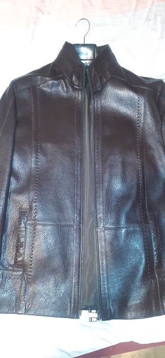 Продам кожаную куртку