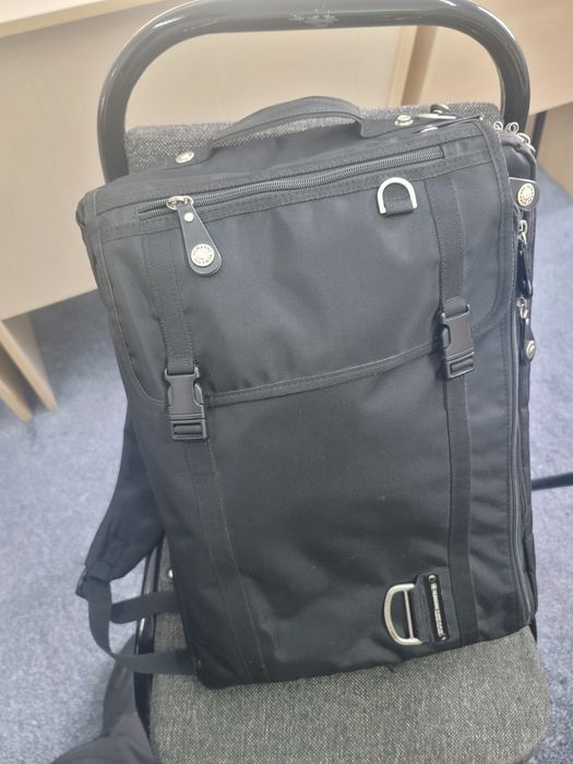 Sumka Numanni brand sumka