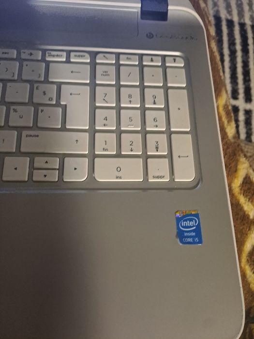 Vand laptop copiii hp