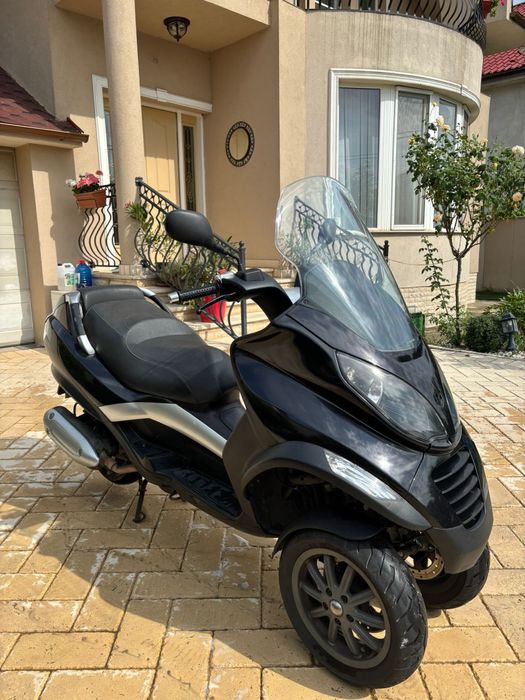 Scuter piaggio mp3 250 cv