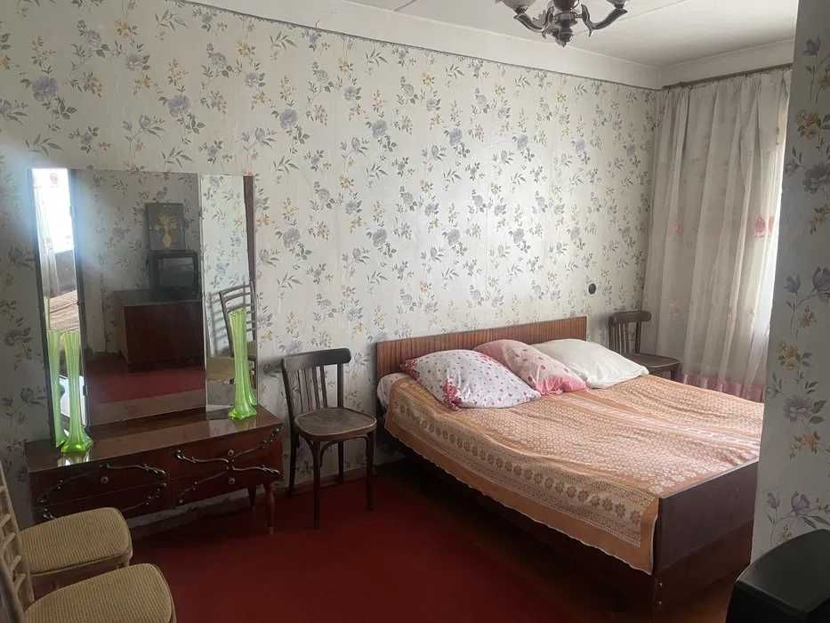 Сдается сдается 2 этажный котедж,5 комнат,4 сотки,Водник.