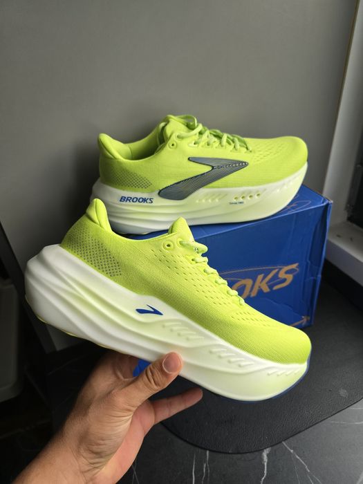 Brooks Glycerin Max 44 Noi!